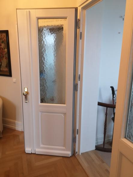 Holz-Haustür im Denkmalschutz Innen