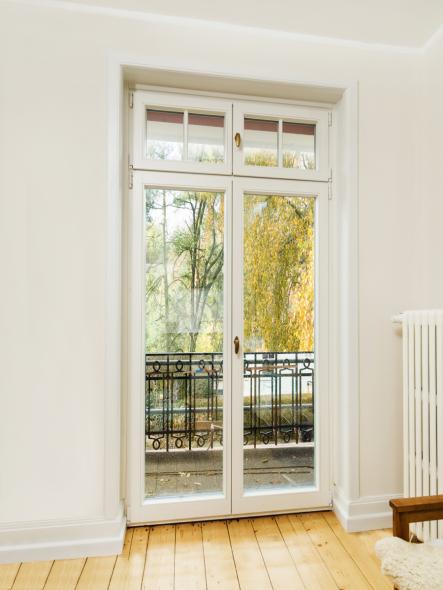 Balkontür Fenster aus Holz